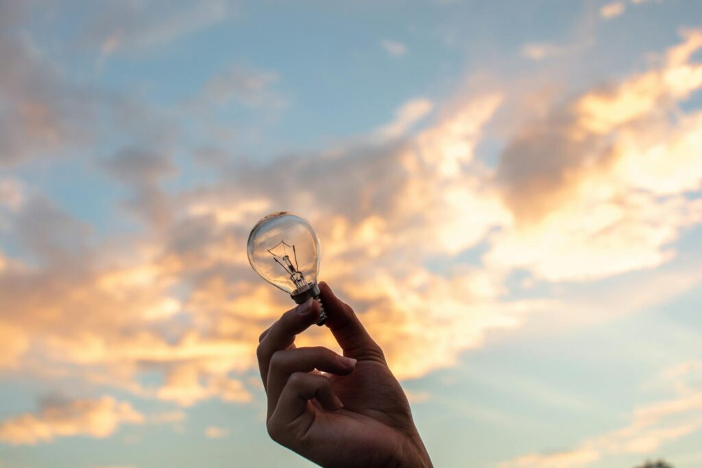 Impulsa tus ideas, construye tu futuro.